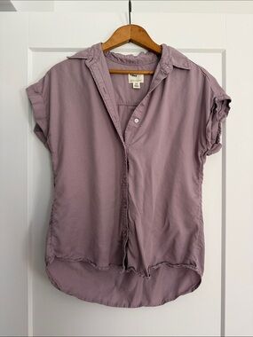 Tilley Button Down Top, Size Medium